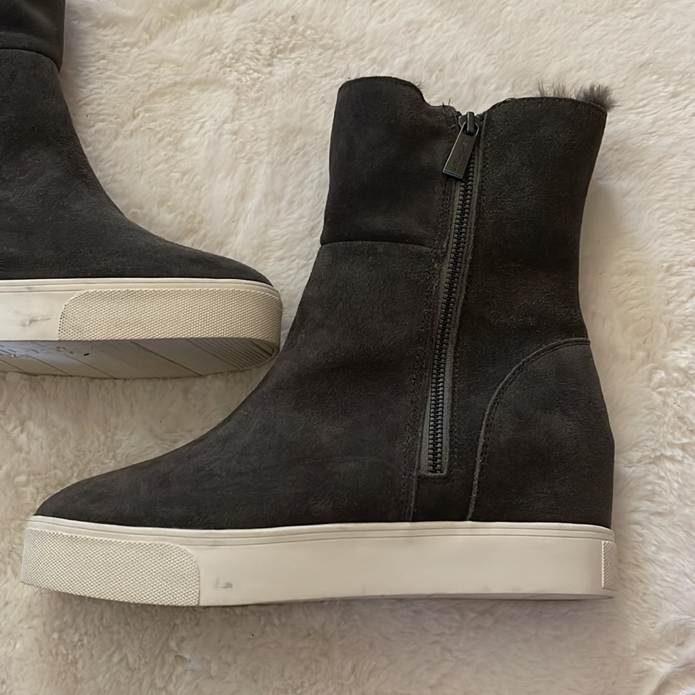 J Slides Sneaker Boots - Picture 2 of 6